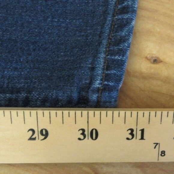 AG ADRIANO GOLDSCHMIED The Prima Mid Rise Cigarette Leg Denim Jeans Sz 30 (31.5) - Picture 13 of 13